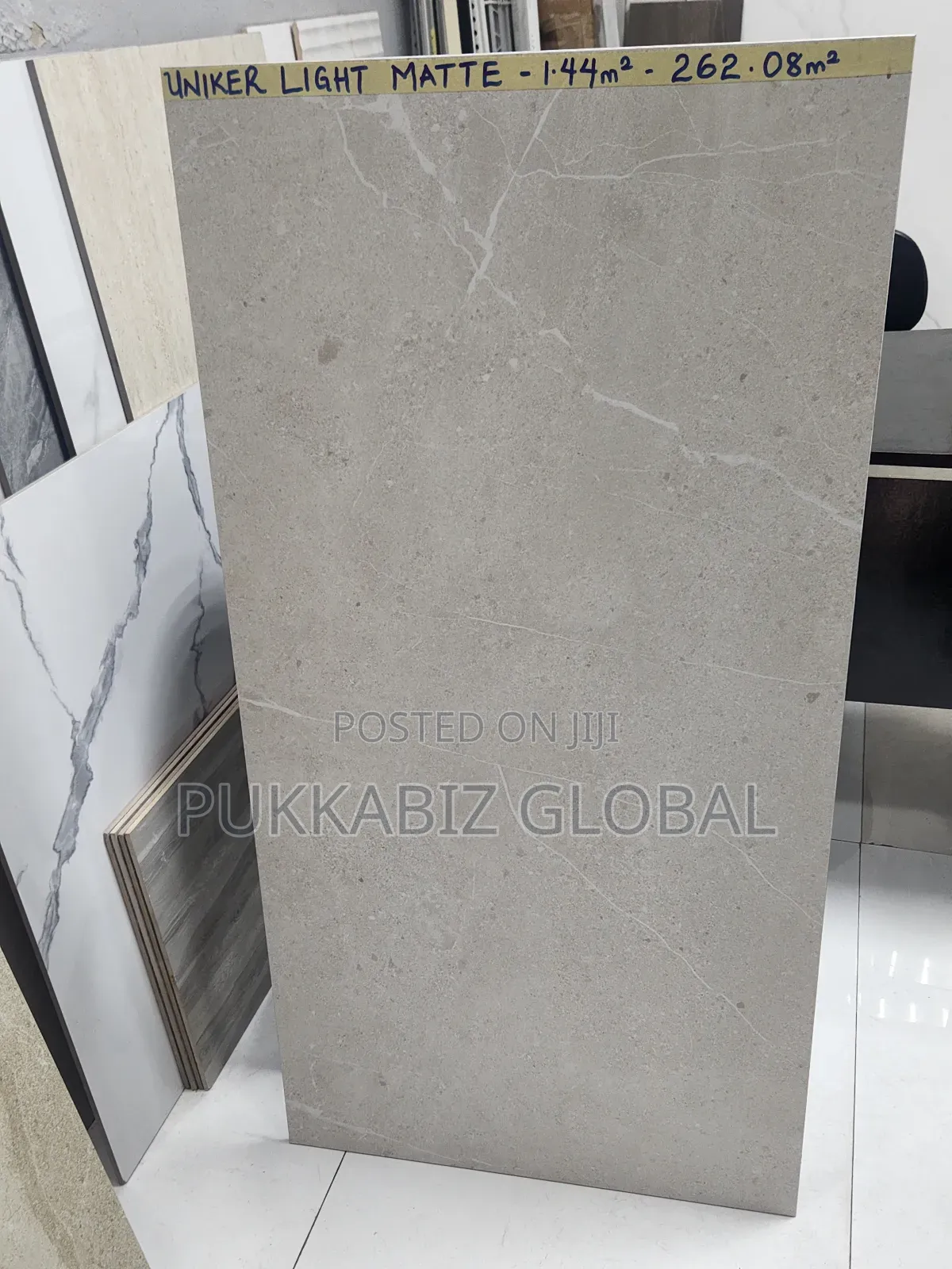 Uniker 60 X 120