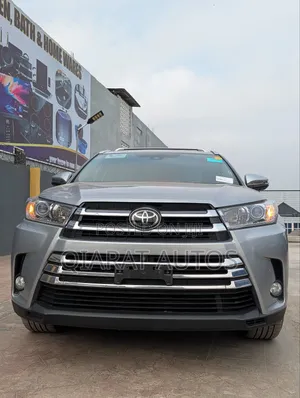Toyota Highlander Limited Platinum 4x4 V6 (3.5L 6cyl 8A) 2017 Silver