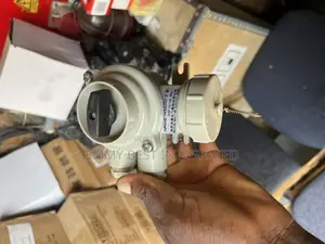 Haixng Czks202-3 Marine Nylon Socket With Switch