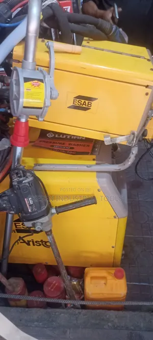 D 450w (Or Lud 450) Welding Machine.