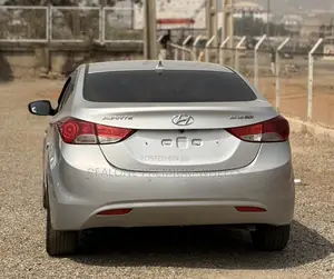 Hyundai Avante 2012 Silver