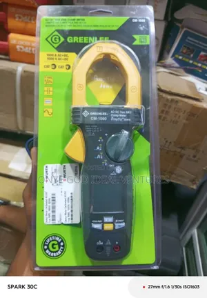 Greenlee Cm-1560 Ac/Dc True RMS Clamp Meter