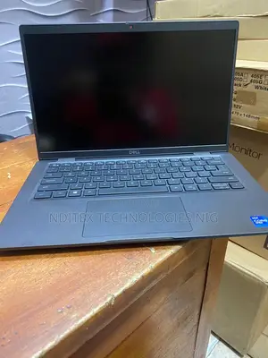 Laptop Dell Latitude 7420 16GB Intel Core I7 SSD 256GB