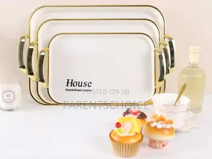 Pack of 3 Sturdy Plastic Stackable Reusable Trays With Handle