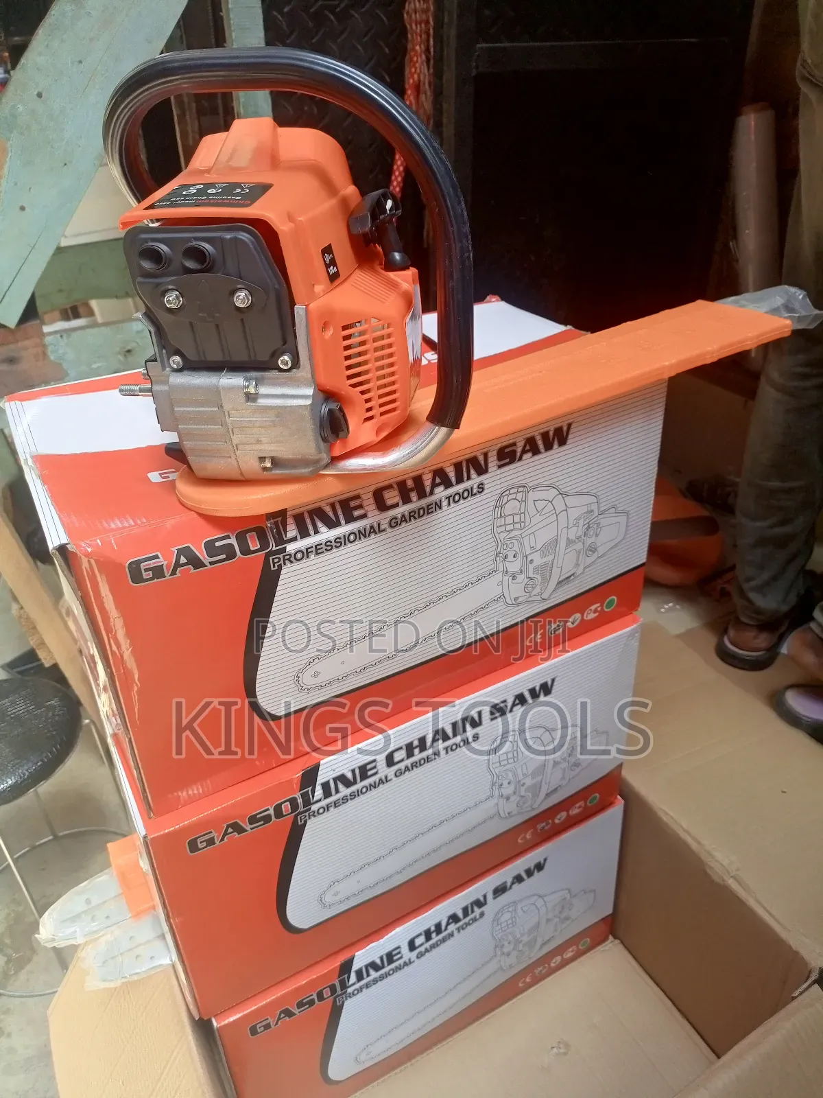 Gasoline Chain Saw 12"
