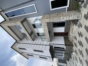 2bdrm Block of Flats in Fo1, Abuja (FCT) for rent