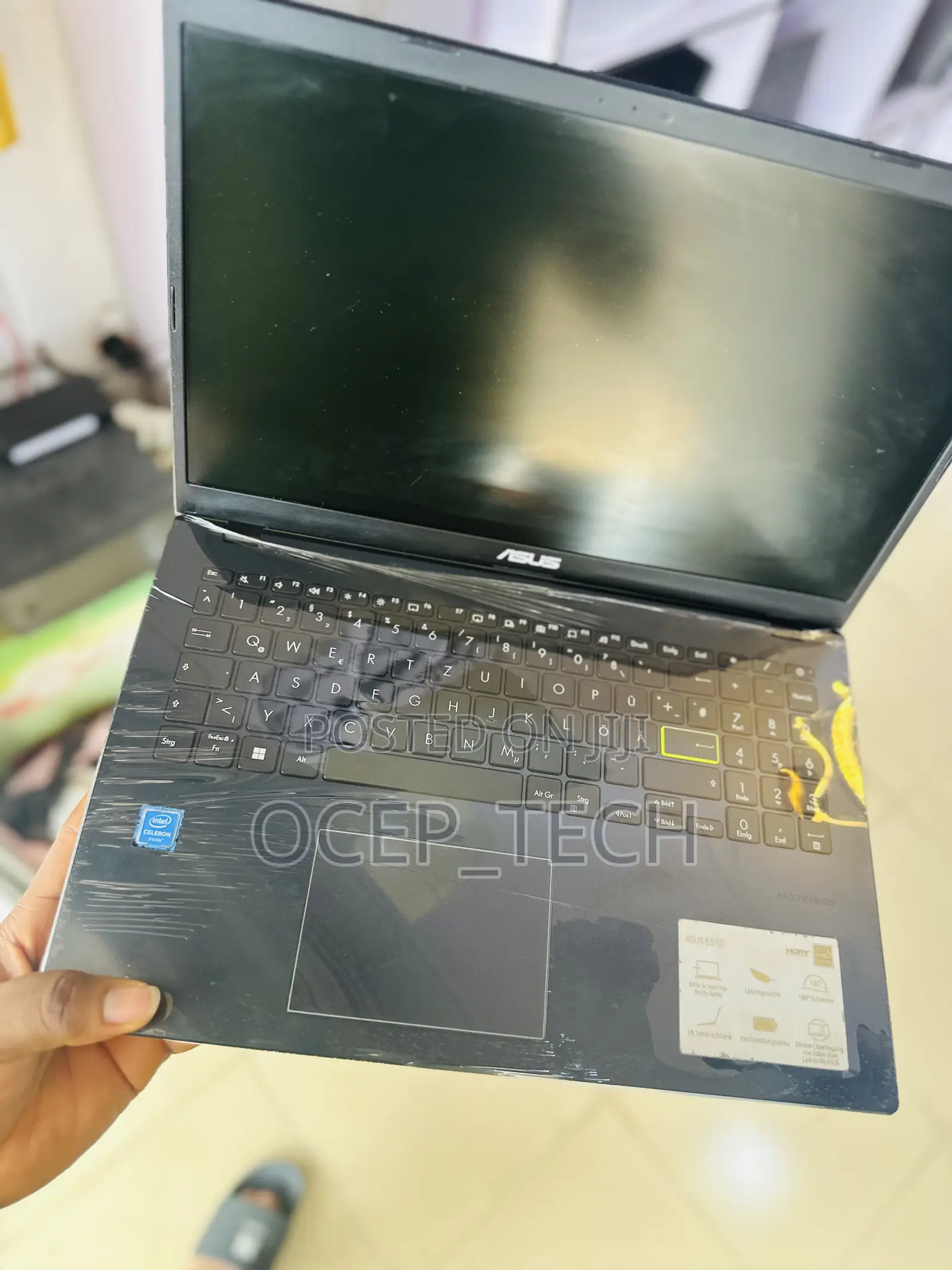 Laptop Asus E502S 4GB Intel Pentium SSD 128GB
