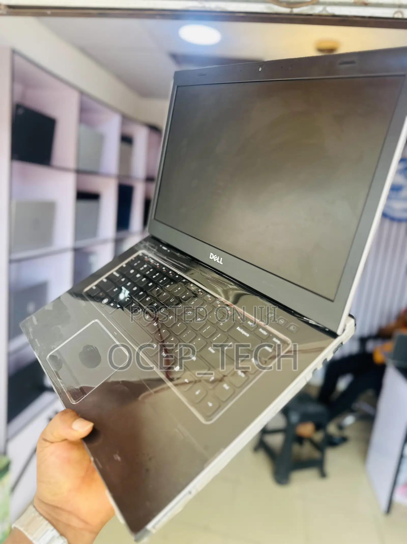 Laptop Dell Vostro 3550 4GB Intel Core i5 HDD 250GB