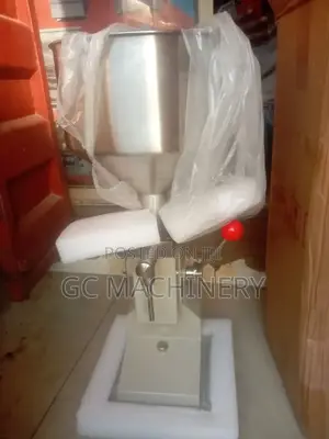 Manual Paste Filling Machine