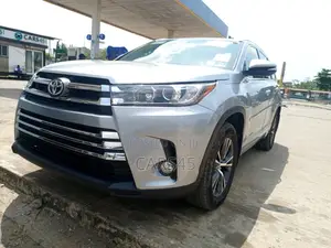 Toyota Highlander 2016 Silver