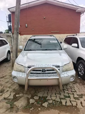 Toyota Highlander 2002 Silver