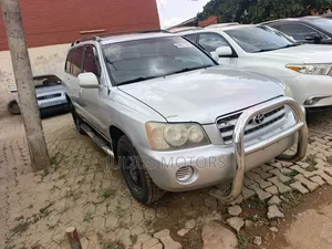 Toyota Highlander 2002 Silver