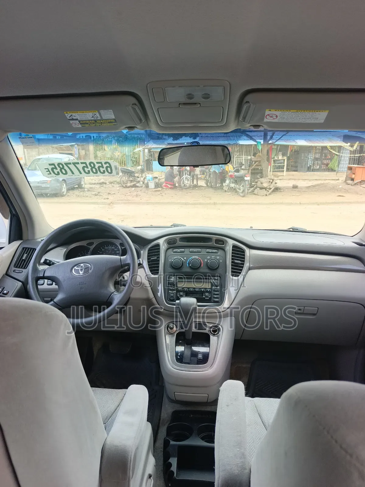 Toyota Highlander 2002 Silver