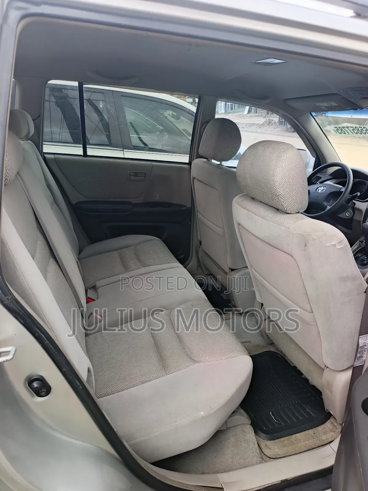 Toyota Highlander 2002 Silver
