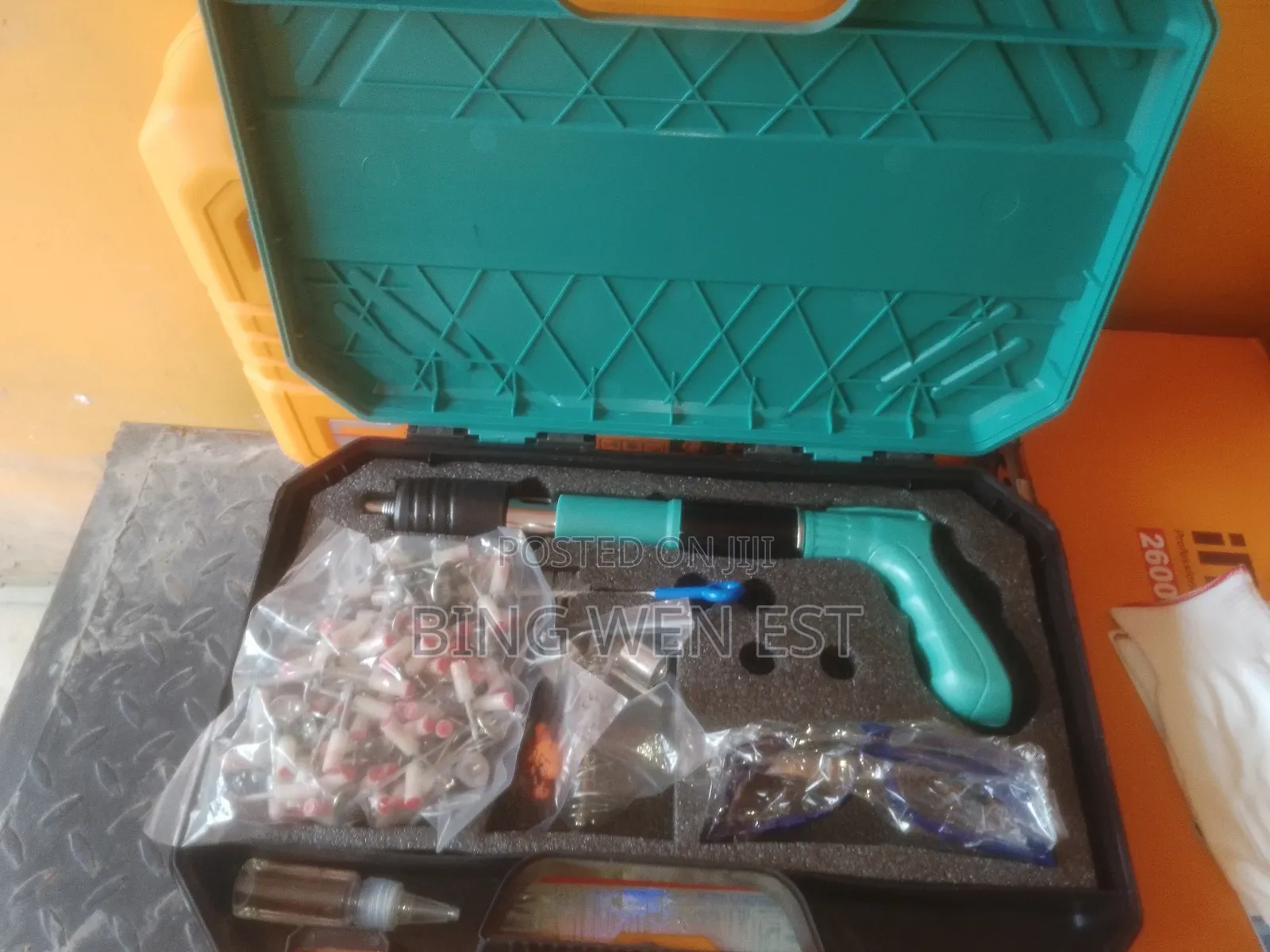 Explosive Nail Gun