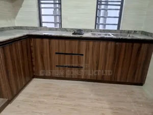 Modern Kitchen Cabinets Custom Designed to Fit Your Kitchen Perfectly
