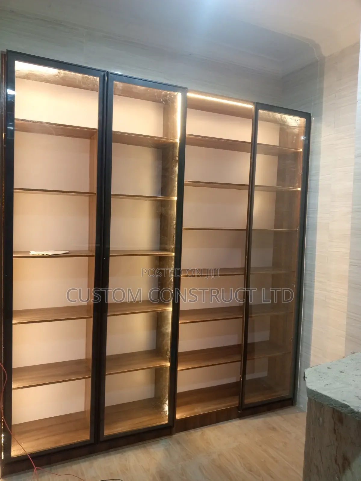 Modern Kitchen Cabinets Custom Designed to Fit Your Kitchen Perfectly
