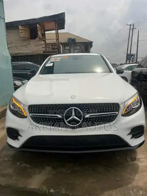 Mercedes-Benz GLC-Class 2017 White