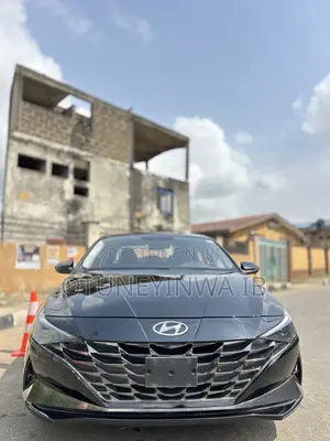 Hyundai Elantra Limited 2022 Black