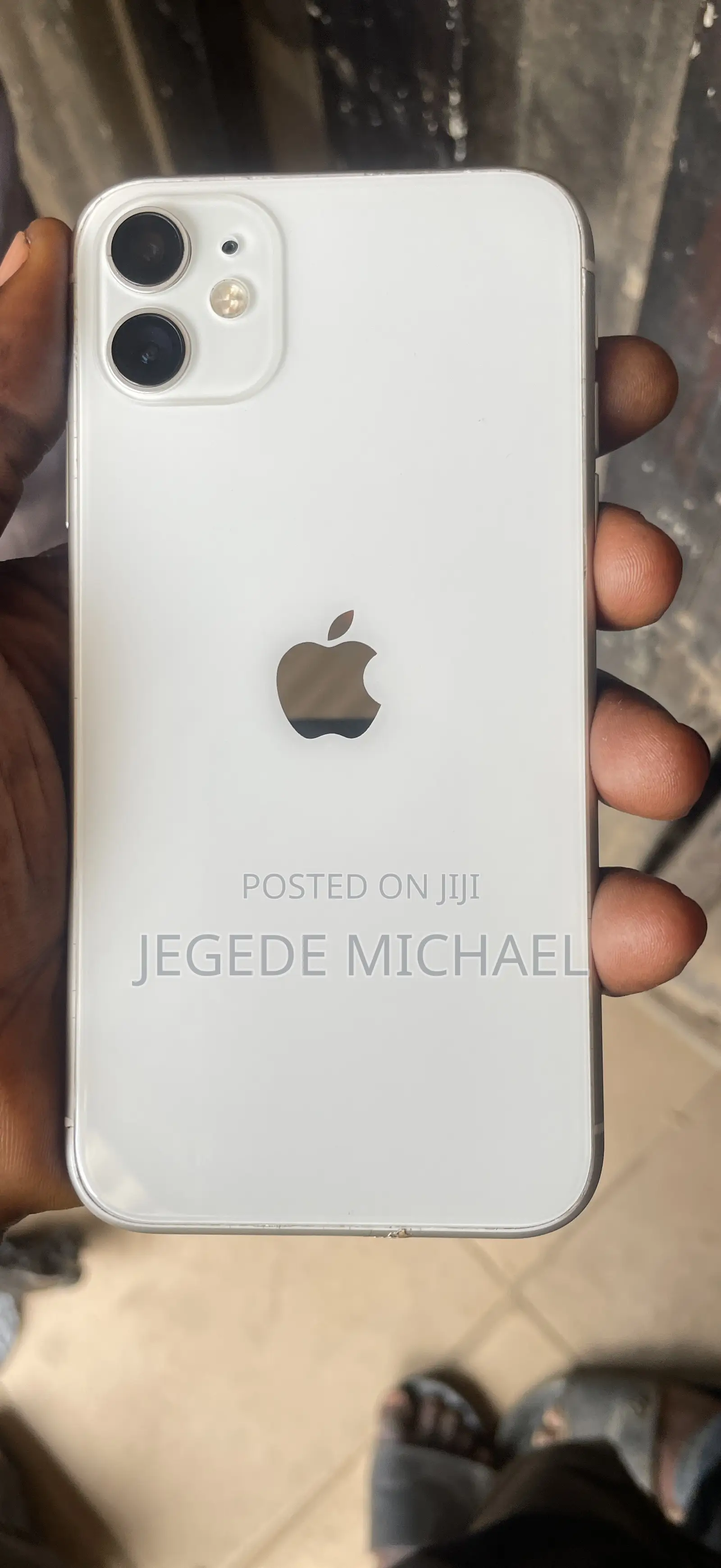 Apple iPhone 11 64 GB White