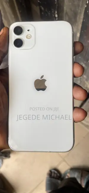Apple iPhone 11 64 GB White