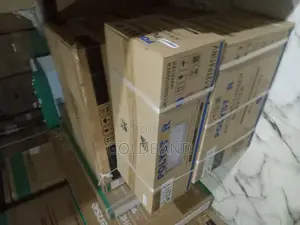 Polystar Split Inverter Air Conditioner Pv-12tp411nv