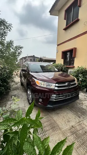 Toyota Highlander Limited 4x4 V6 (3.5L 6cyl 8A) 2018 Burgundy