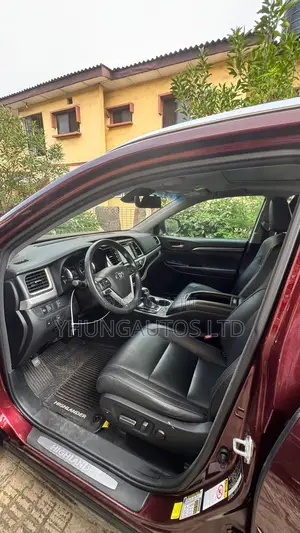 Toyota Highlander Limited 4x4 V6 (3.5L 6cyl 8A) 2018 Burgundy