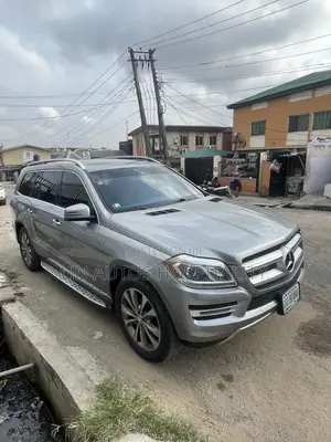 Mercedes-Benz GLE-Class GLE 550 4MATIC 2015 Gray