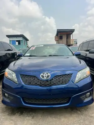 Toyota Camry SE 4dr Sedan (2.5L 4cyl 6AM) 2010 Blue