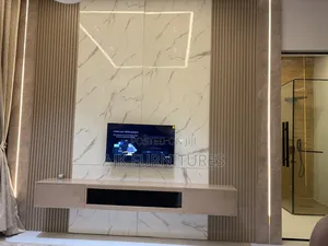 Unique and Simple Television Unit