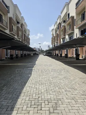 4bdrm Townhouse / Terrace in Lekki Phase 1 for rent