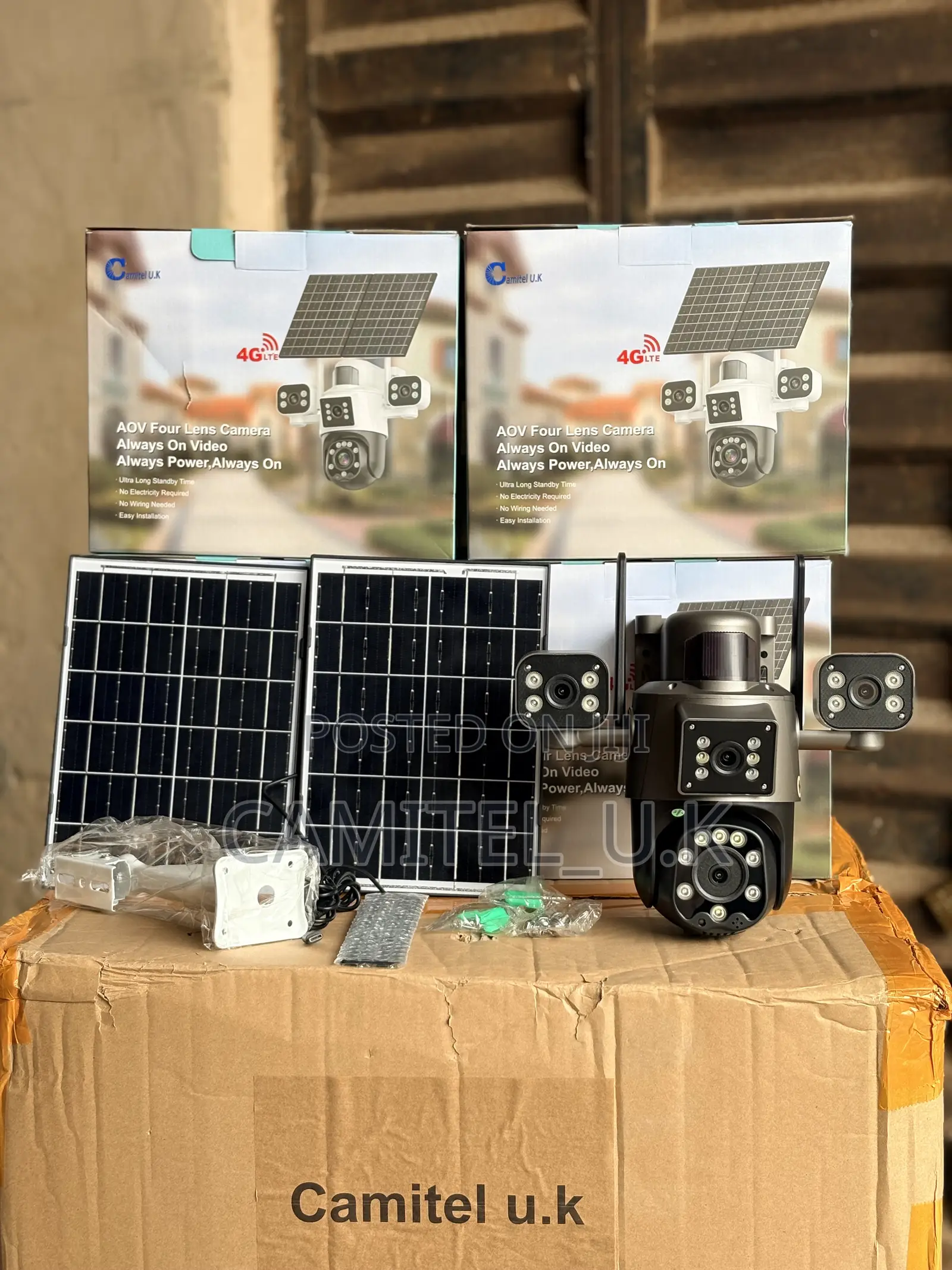 4-Lens Aov PTZ Solar Security Camera