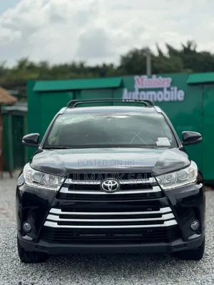 Toyota Highlander 2015 Black