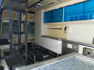 Mercedes-Benz Sprinter 2014 Yellow