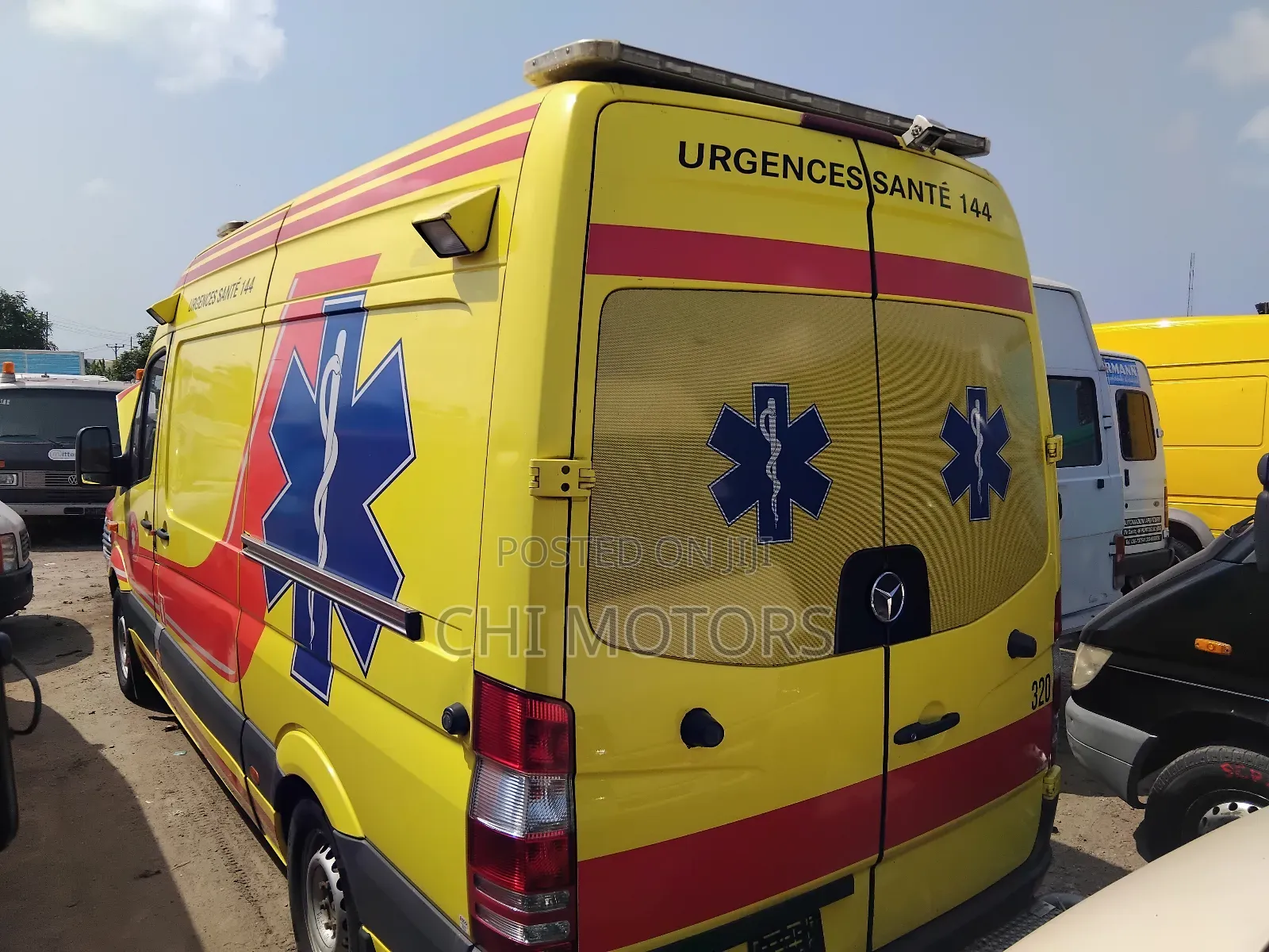 Mercedes-Benz Sprinter 2014 Yellow