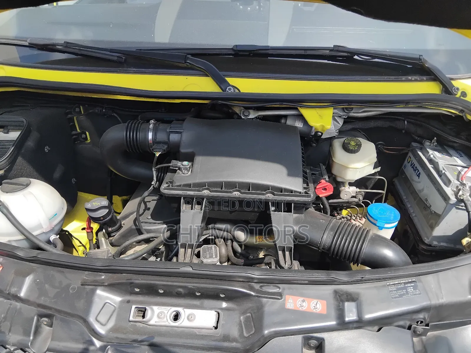Mercedes-Benz Sprinter 2014 Yellow