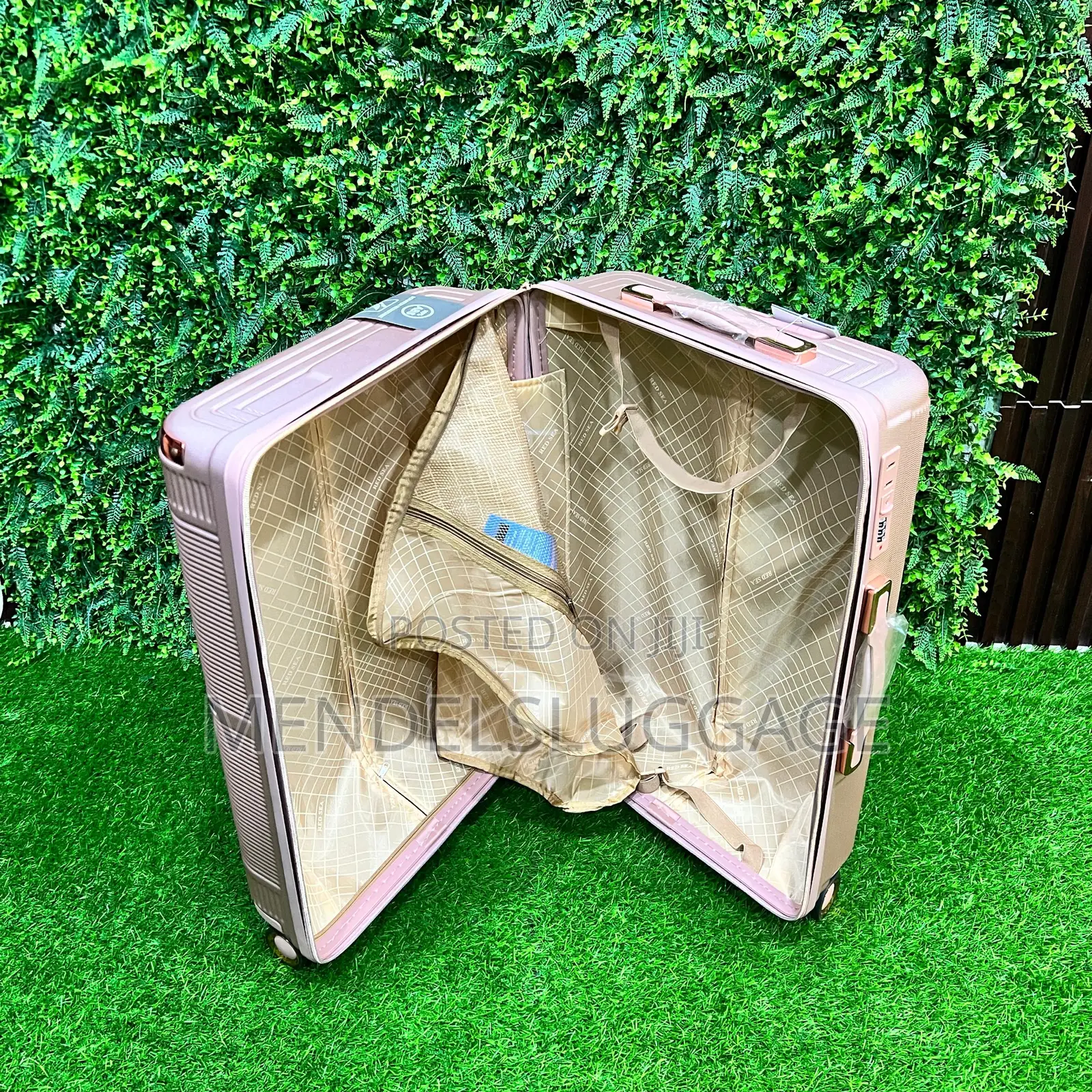 Luxury Hard Case Travel Luggage Set – Multiple Sizes