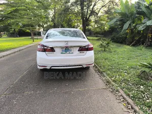 Honda Accord 2016 White
