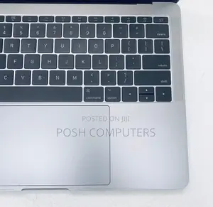 Laptop Apple MacBook Pro 2017 16GB Intel Core I5 SSD 256GB