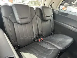 Mercedes-Benz GL-Class GL450 4MATIC 4dr SUV AWD (3.0L 6cyl Turbo 7A)