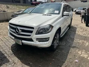 Mercedes-Benz GL-Class GL450 4MATIC 4dr SUV AWD (3.0L 6cyl Turbo 7A)