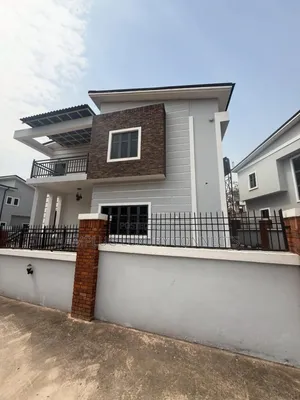 4bdrm Duplex in Peter Odili, Port-Harcourt for sale