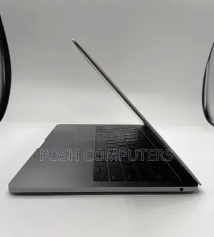 Laptop Apple MacBook Pro 2017 16GB Intel Core I5 SSD 512GB