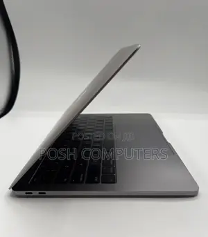 Laptop Apple MacBook Pro 2017 16GB Intel Core I5 SSD 512GB