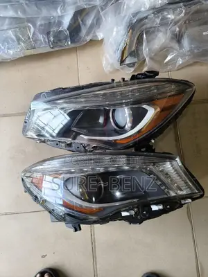 Mercedes Benz Headlight Cla 2014 Model