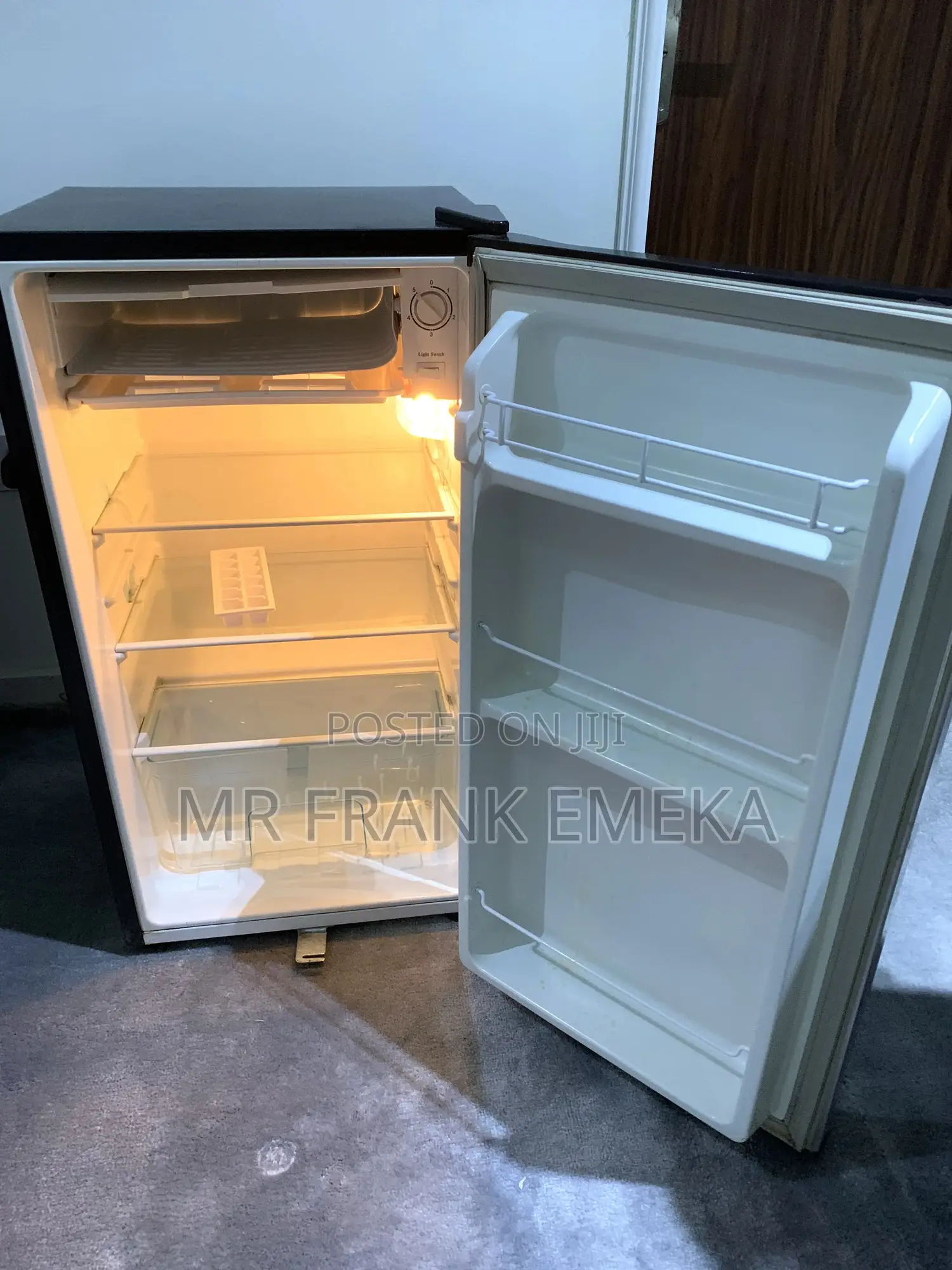 Refrigerator