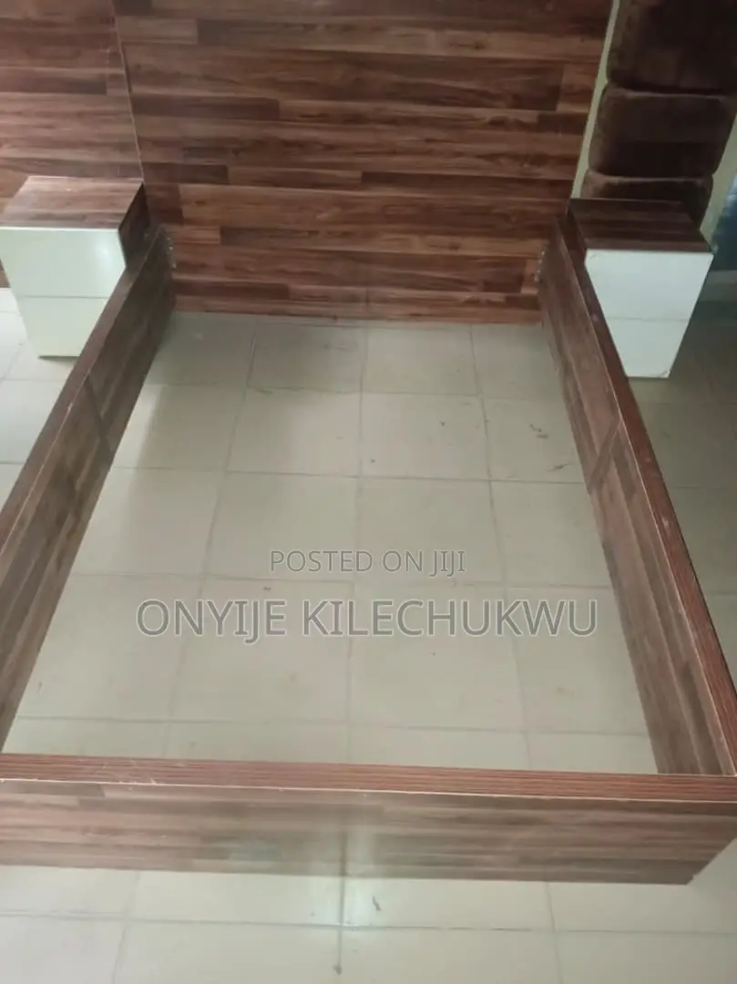 High Quality HDF 4by6 Bedframe With Two Side Draws