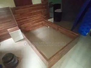 High Quality HDF 4by6 Bedframe With Two Side Draws