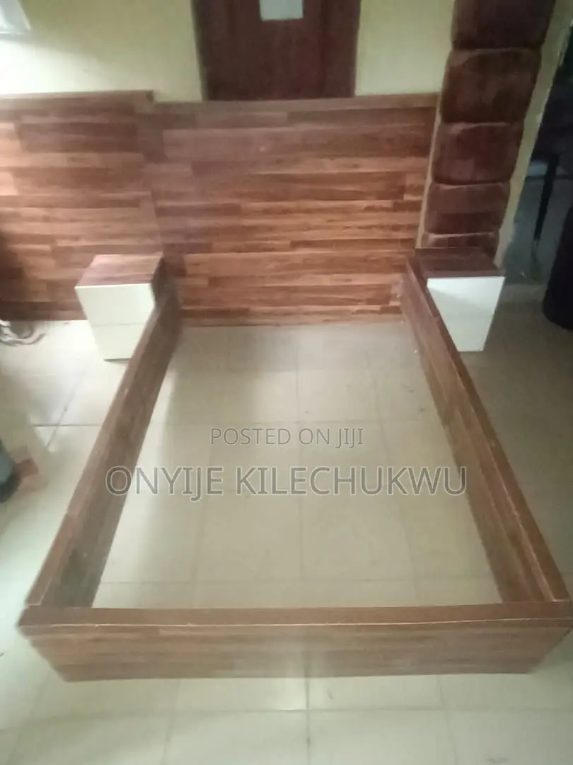 High Quality HDF 4by6 Bedframe With Two Side Draws